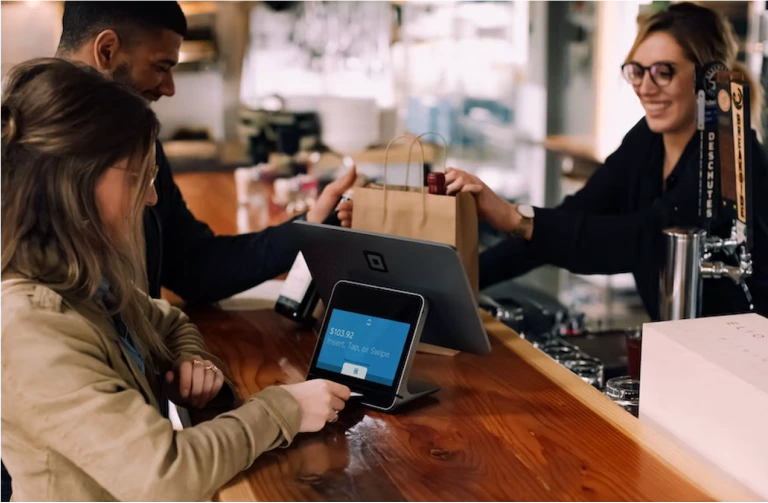 Supermarket-Modern-Sales-Interface-image